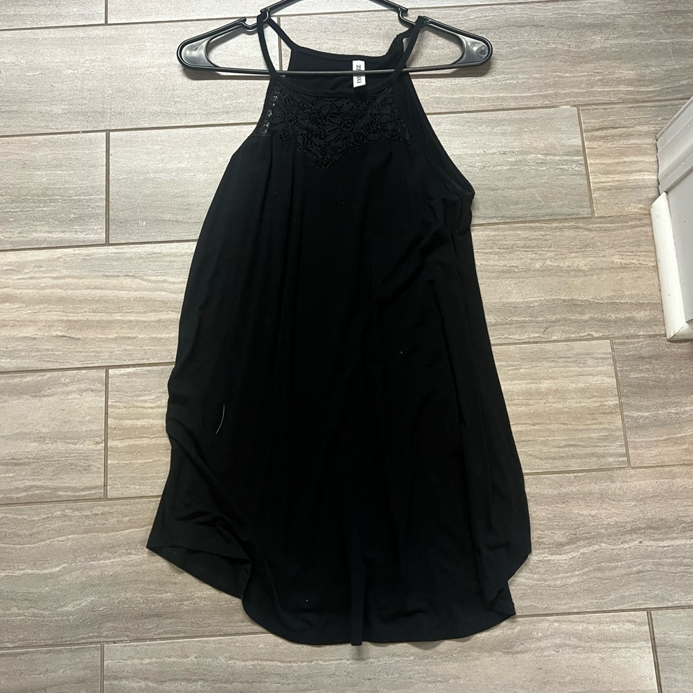 Black lace tank